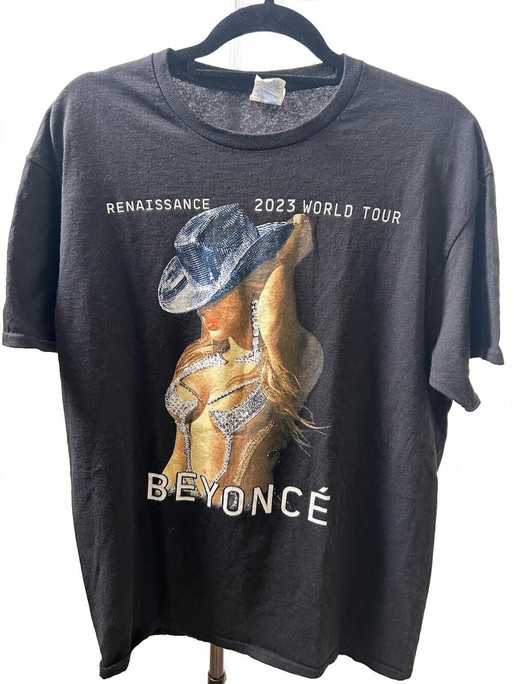 Beyoncé Renaissance 2023 World Tour Black Graphic T-Shirt, 1